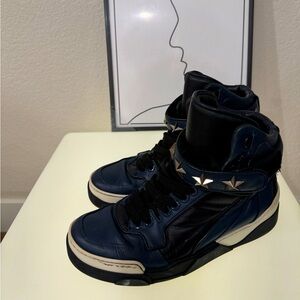 Givenchy high top sneaker